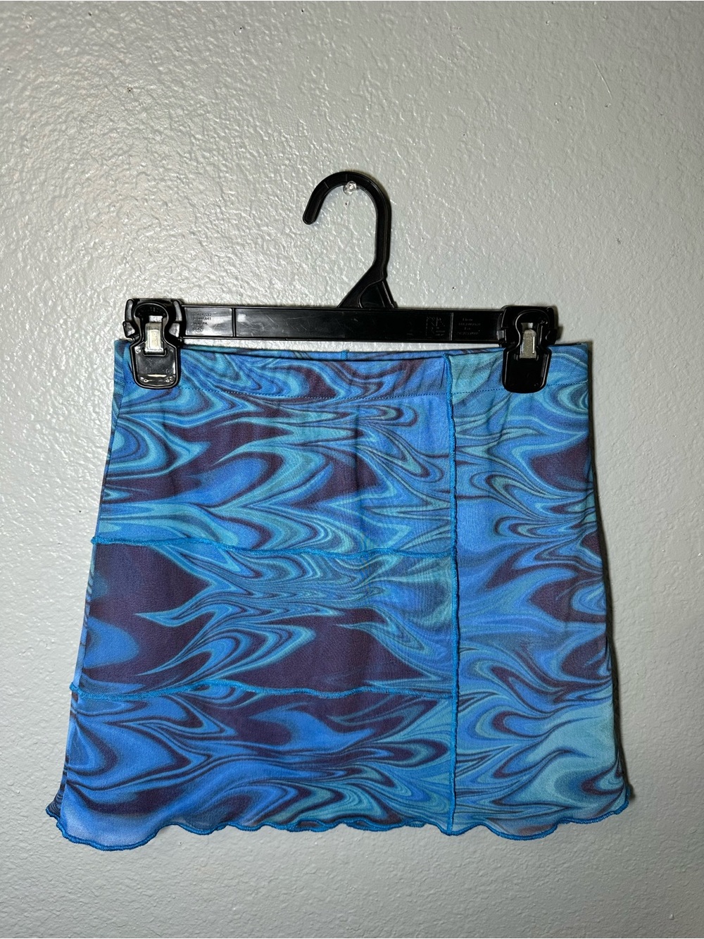 Forever 21 mini blue marble skirt